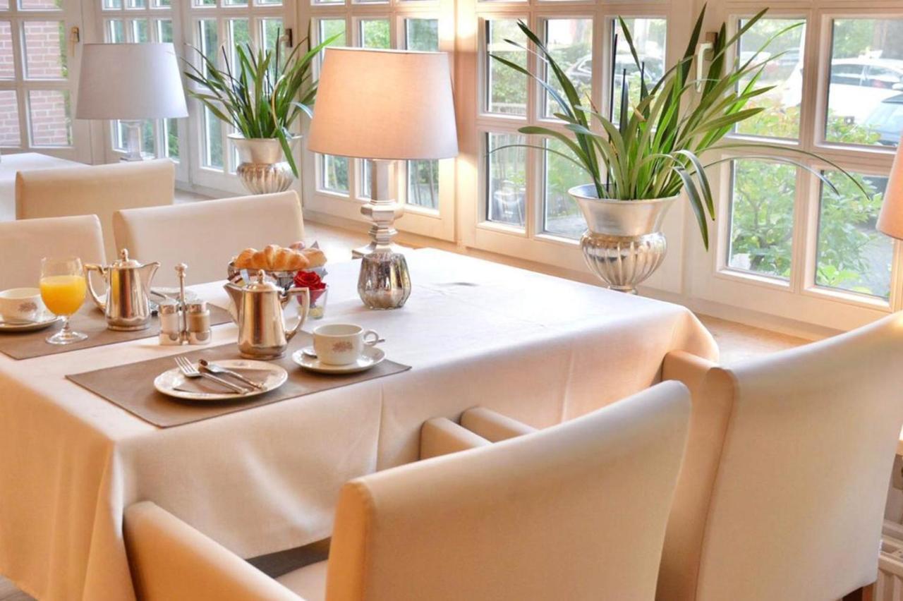 Hotel Rosengarten Hamburg-Harburg Buitenkant foto