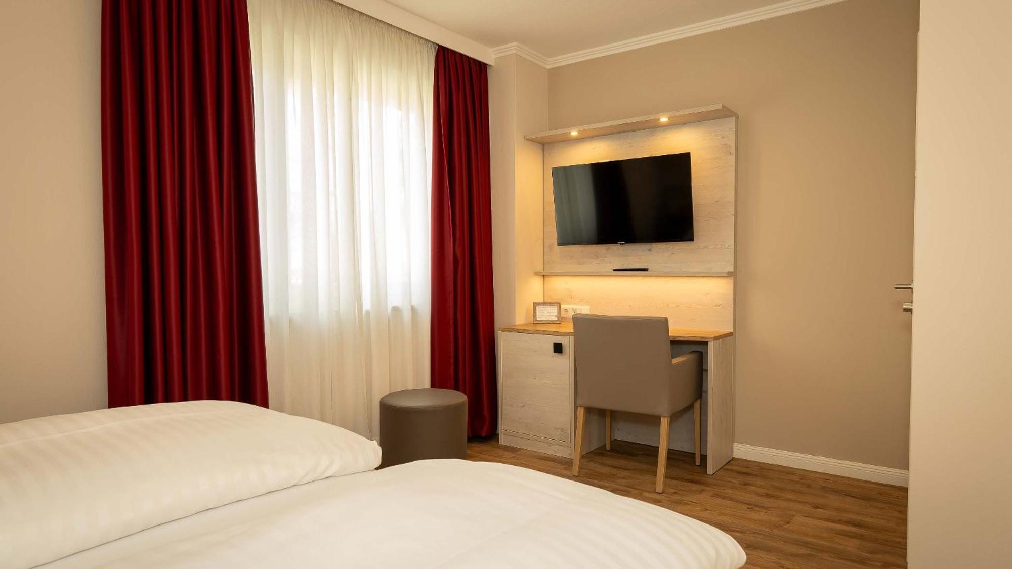 Hotel Rosengarten Hamburg-Harburg Buitenkant foto